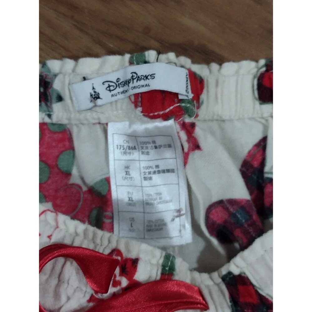 Disney Parks Pajamas Women's L  2 Piece Set Flannel Minnie Mouse Bows Holiday - Picture 6 of 10